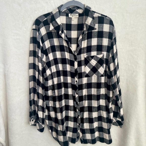 Hester & Orchard Tops - Hester Orchard Womens Black White Buffalo‎ Check Flannel Roll Tab Sz XL